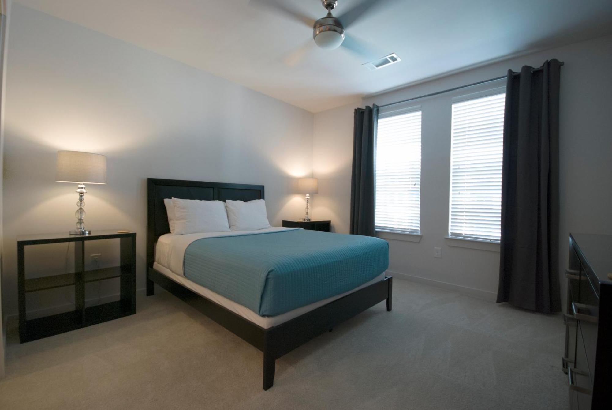 Spectacular Apartments By Bca Furnished Apartments Атланта Номер фото